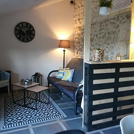 Les Du Vau Profond 3* Vernoil