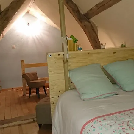 Les Du Vau Profond Bed & Breakfast