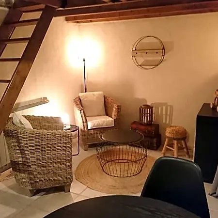 Bed and Breakfast Les Du Vau Profond 3*